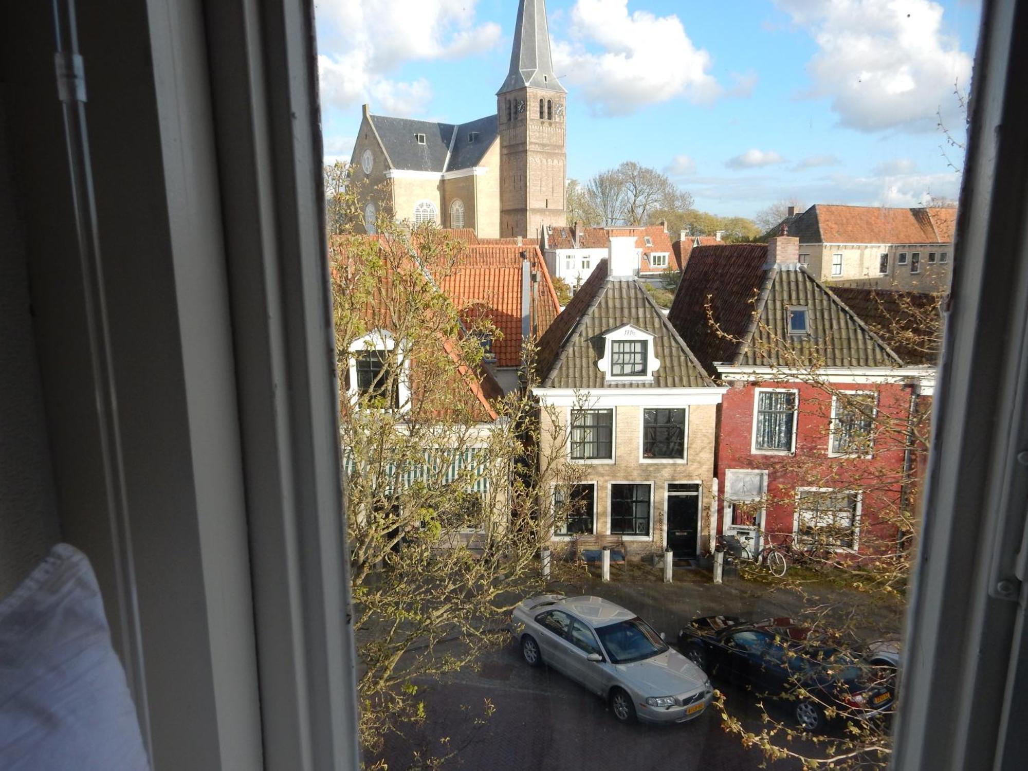Het Speijerhuis Harlingen Luaran gambar